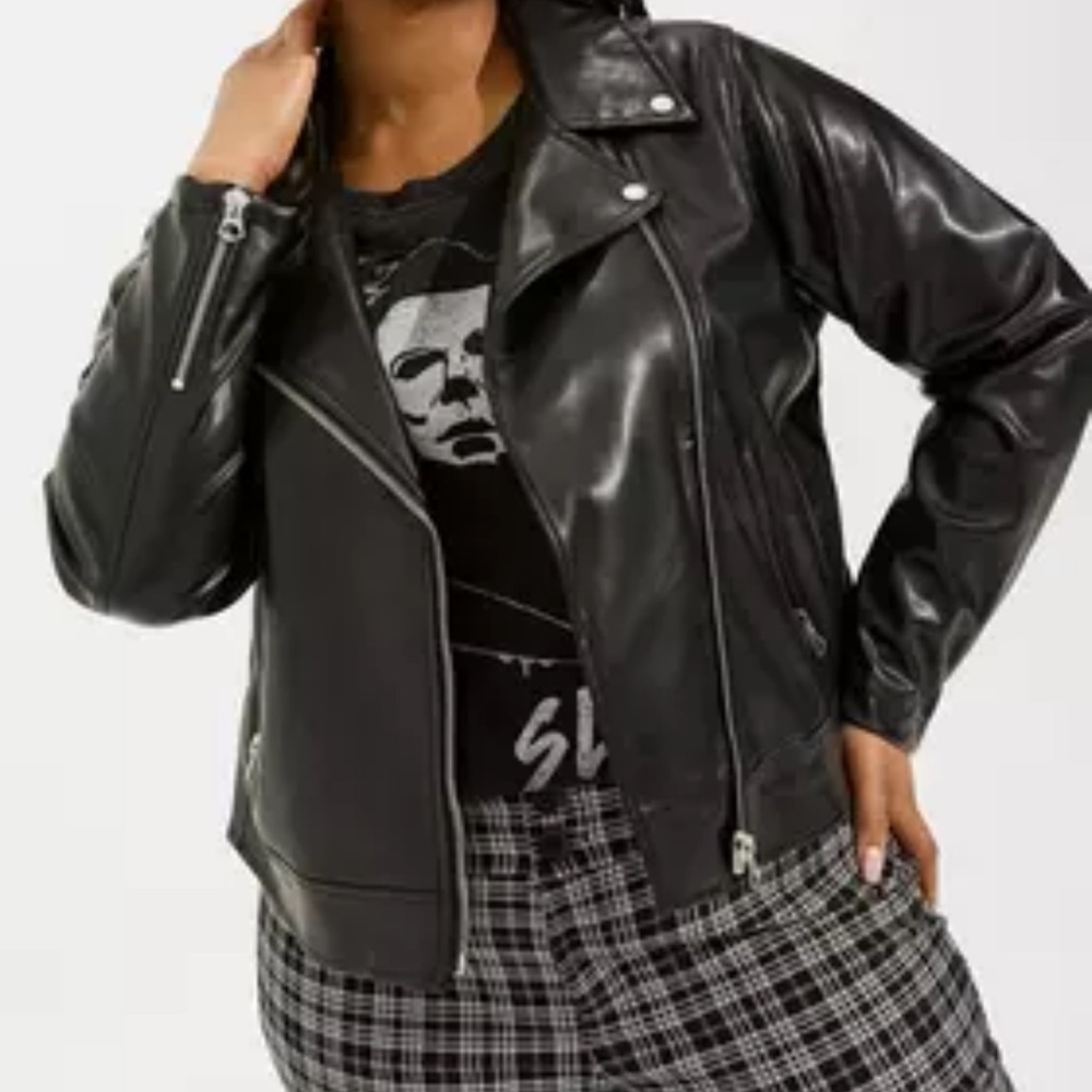Faux Leather Asymmetrical Moto Jacket 4X‎